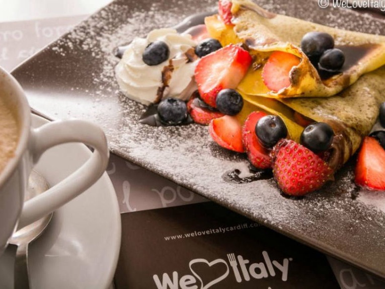 specializzati in Negozio Pasta Fresca con dolci tipici Italiani